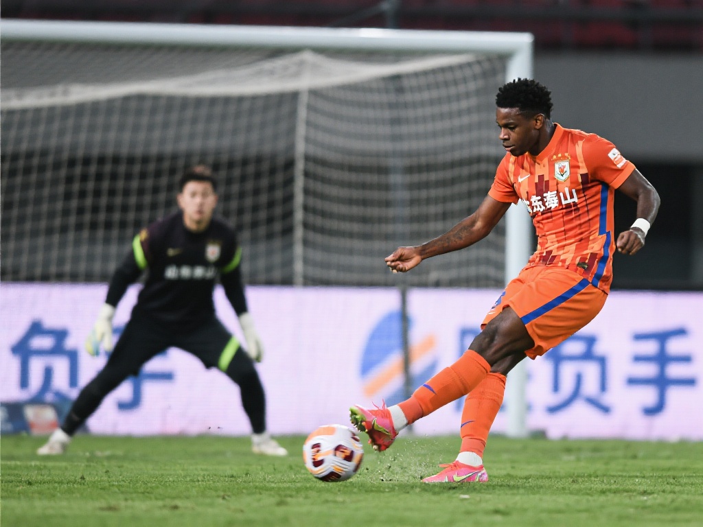 路上的一大 路上的一大